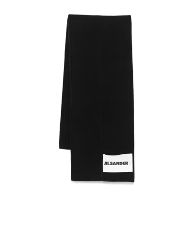 Jil Sander Rectangular Wool Scarf Soft Texture In Black