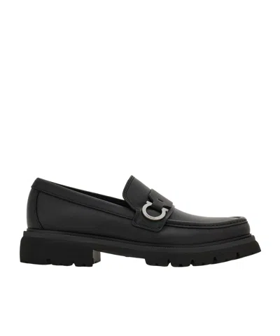 Ferragamo Mocassin Avec Ornement Gancini Noir Taille 44 In Black