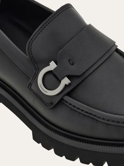 Ferragamo Mocassin Avec Ornement Gancini Noir Taille 44 In Black