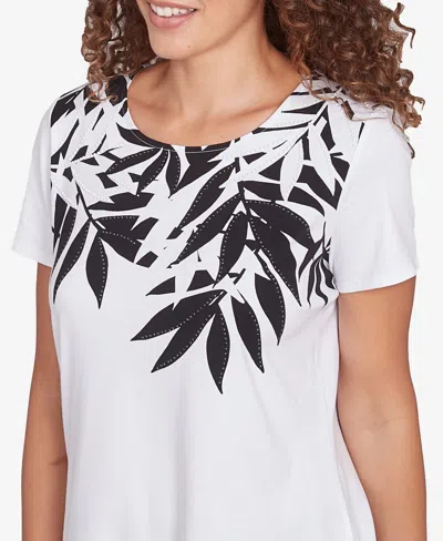 Ruby Rd. Petite Scoop Neck Palm Print T Shirt In White