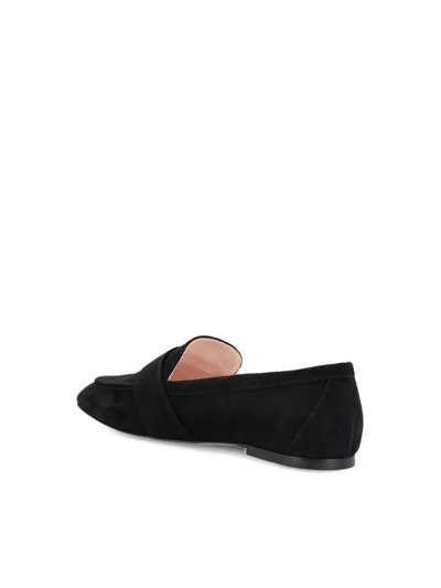 Roger Vivier Logo-engraved Flat Shoes In Black
