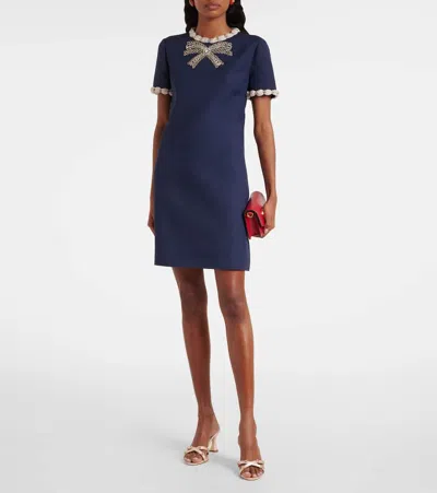 Manolo Blahnik Pyrenea Embellished Satin Mules In Pink