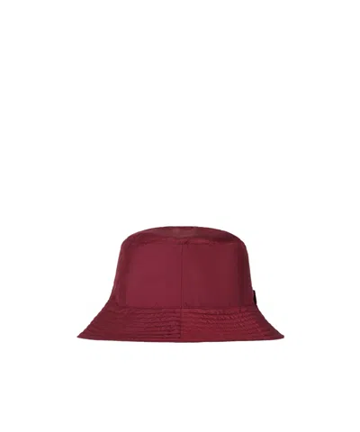 Gucci Reversible Burgundy Nylon Gg Hat In Red