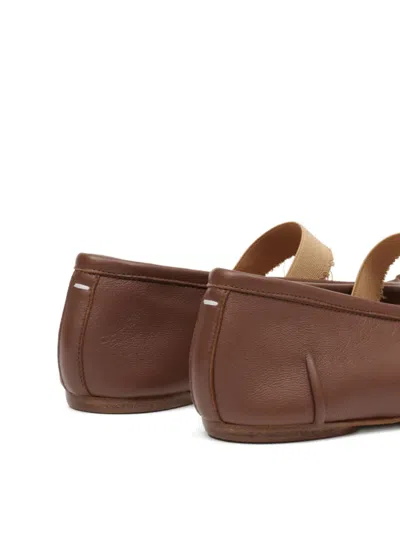 Maison Margiela Leather Ballerina Shoes Split Toe In Brown