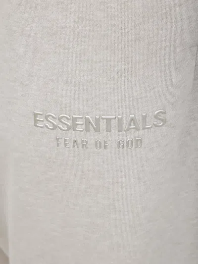 Essentials Relaxed Fleece Sweatpant In Gray