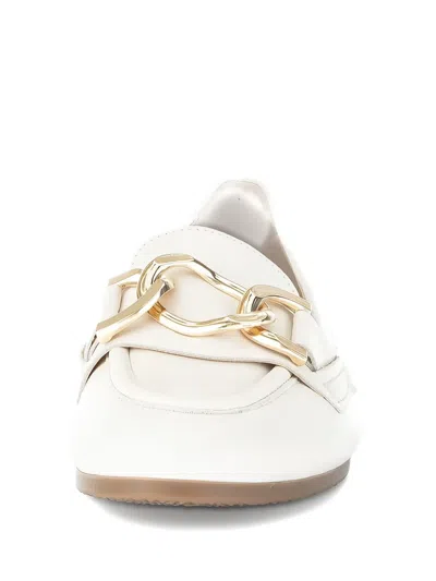 CHAIN-LINK LEATHER LOAFERS