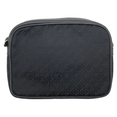 Pre-owned Loewe Black Canvas Shoulder Bag ()