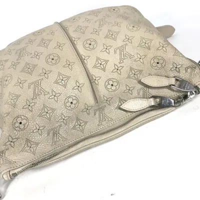 Pre-owned Louis Vuitton Beige Leather Shoulder Bag ()