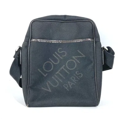 Pre-owned Louis Vuitton Black Noir Damier Geant Pochette Shoulder Bag ()