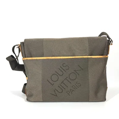 Pre-owned Louis Vuitton Earth Khaki Damier Geant Messenger Bag Shoulder Bag ()