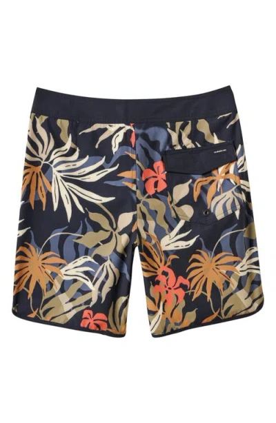 Quiksilver Men's Surfsilk Scallop 19 Boardshorts In Blue