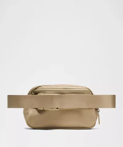 Lululemon - Everywhere Belt Bag With Long Strap 1l  - Brown/sheer Oak