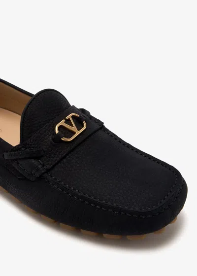 Valentino Garavani Driver Fastaway Loafer In Deerskin Suede In Black
