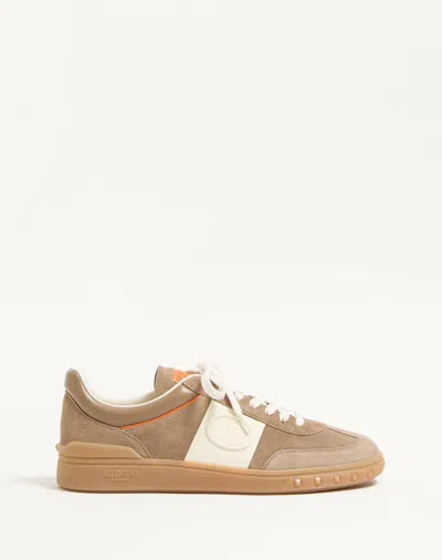 Valentino Low Top Sneaker Contrast Stitching In Brown