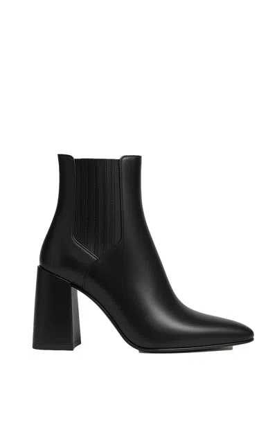 Gabriela Hearst Luke 70 Leather Ankle Boots In Black