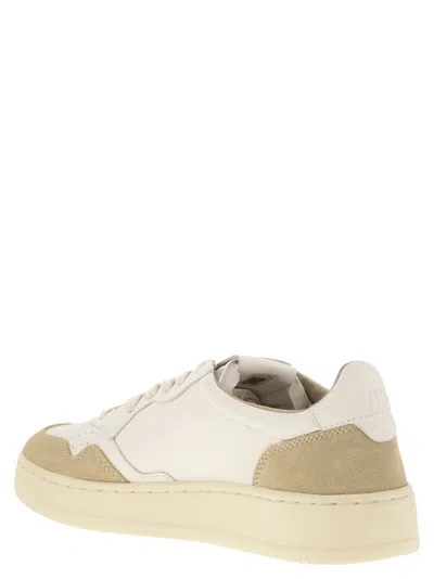 Autry Medalist Low Two Tone Leather Sneakers In White