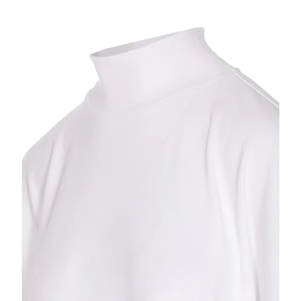 Tシャツ・カットソー ALAIA WHITE COTTON TURTLENECK TOP High-neck cotton jersey T-shirt in white - Alaia | Mytheresa