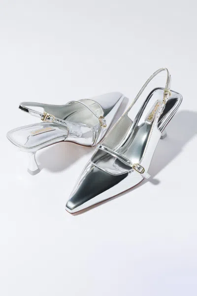 Larroude Ines Pump Silver Specchio In Silver