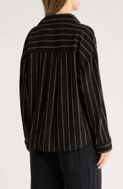 Caslon ® Texture Front Twist Button-up Shirt In Black