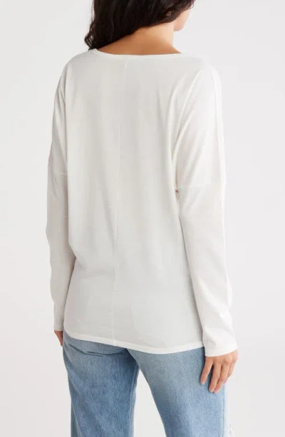 Go Couture V-neck Dolman Sleeve Sweater In White
