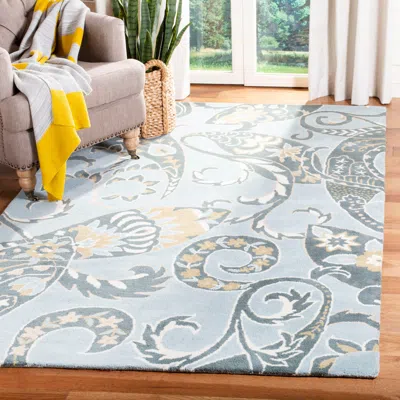 Safavieh Wyndam Area Rug, Blue / Multi Transitional Style In Blue