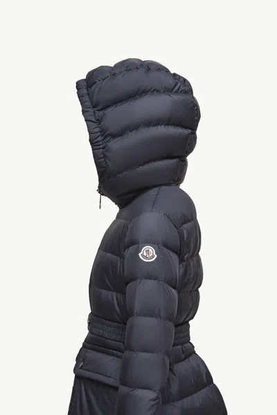 Moncler Pasenza Belted Hooded Down Jacket In Black