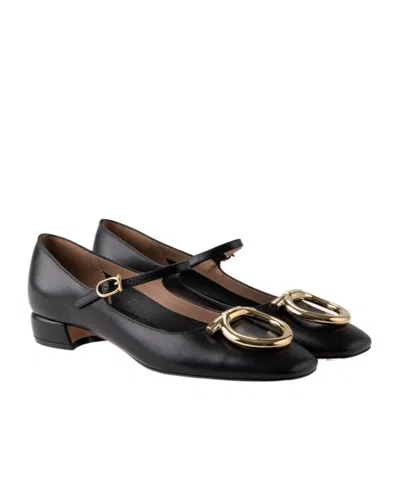 Ferragamo Buckle Detail Gold-tone Hardware Ballerina Shoes In Black