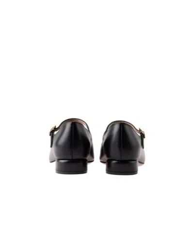 Ferragamo Buckle Detail Gold-tone Hardware Ballerina Shoes In Black