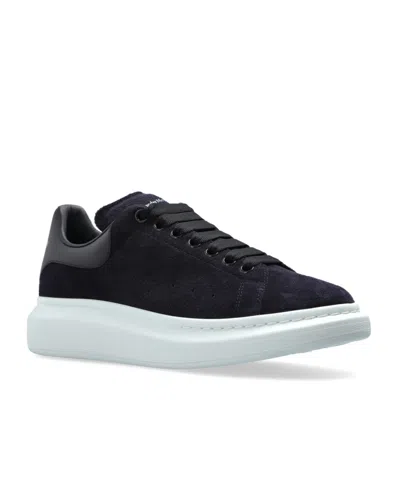 Alexander Mcqueen Men Black Low Top Sneakers With Chunky Sole In Leather Man