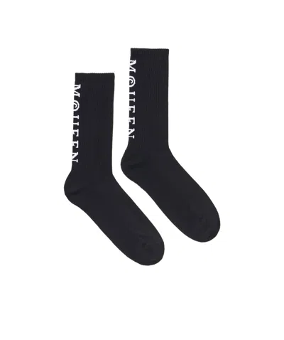Alexander Mcqueen Men's Mcqueen Logo Socks In Black/white