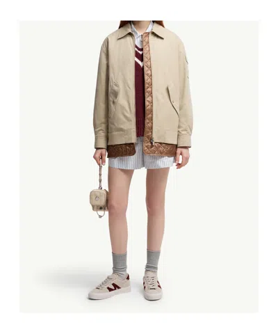 Moncler Short Rayé In Gray