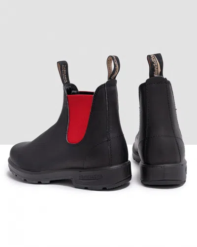 Blundstone Black Leather Boot With Contrasting Red Elastic Strap In Black