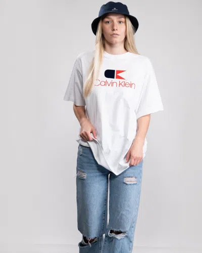 Calvin Klein Oversized Fit Crew-neck T-shirt With Printed Logo In White