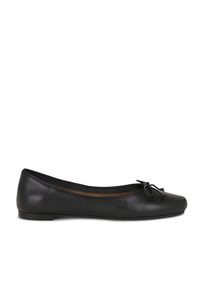 Khaite Black Lamb Leather Charlotte Ballerina In Gray