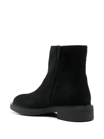Gianvito Rossi Shearling-lining Suede Boots In Black