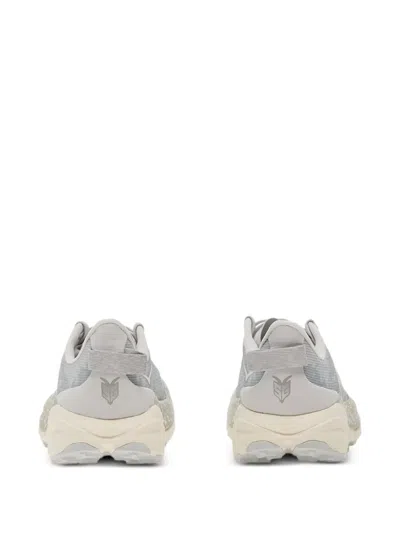 Hoka Speedgoat 6 Trail Running Shoe In Gray