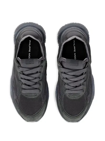 Philippe Model Low Top Sneakers Mesh Panels In Black