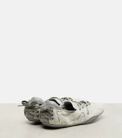 绒面革芭蕾舞平底鞋