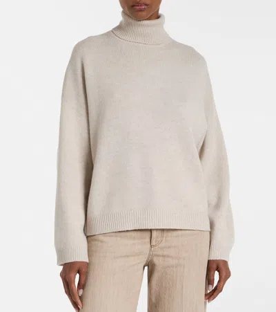 Brunello Cucinelli Turtleneck Cashmere Sweater In White