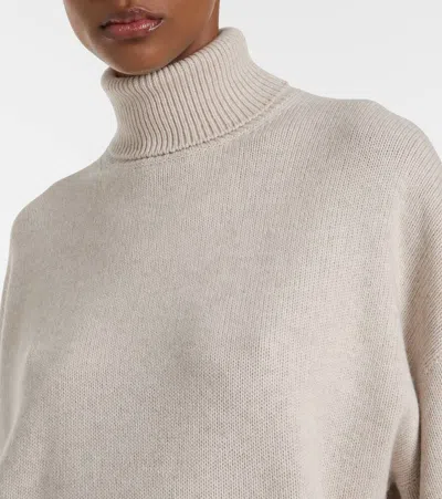 Brunello Cucinelli Turtleneck Cashmere Sweater In White