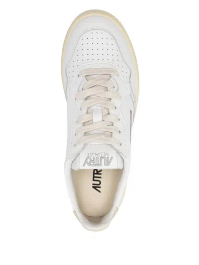 Autry Medalist Leather Low-top Sneakers In White