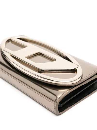 Diesel Sleek And Stylish Wallet Design In Gold