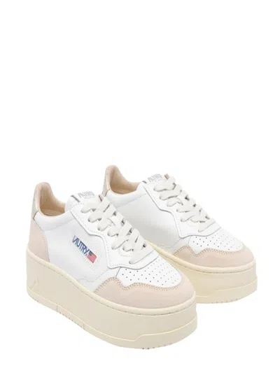 Autry Platform Low-top Sneakers With Platform Sole In White