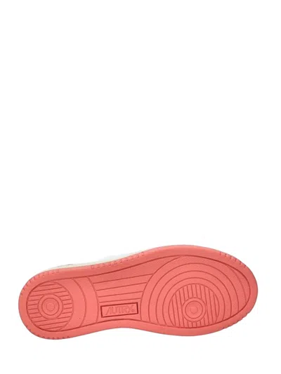 Autry Pink And White 'medalist' Low Top Sneakers
