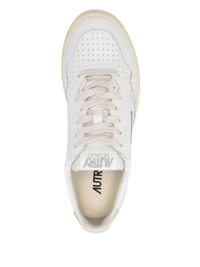 Autry Medalist Leather Low-top Sneakers In White