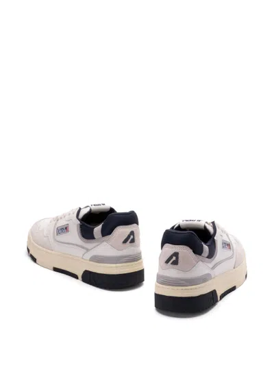 Autry Clc Sneakers In White