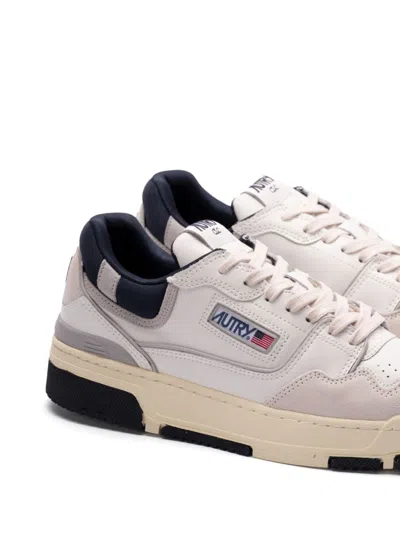 Autry Clc Sneakers In White