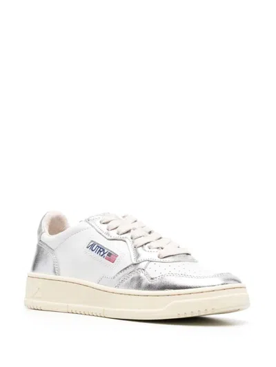 Autry Medalist Low Two-tone Sneakers In White And Metallic Silver Leather In Multi