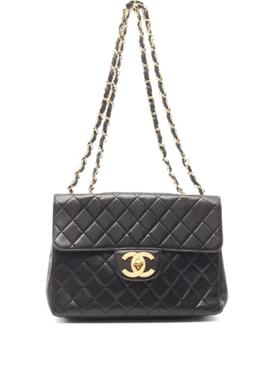 Pre-owned Chanel 1994-1996 Quilted Leather Shoulder Bag In Black