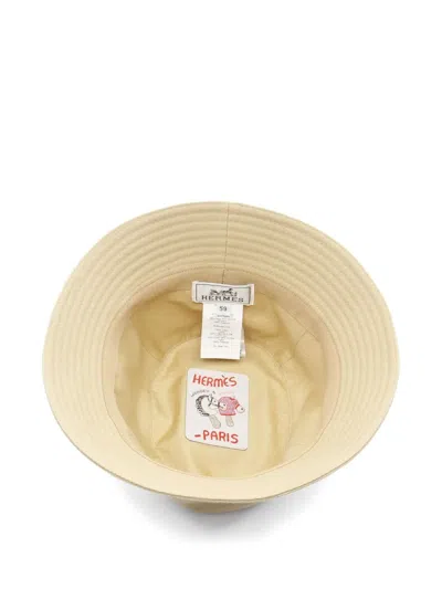 Pre-owned Hermes 2010s Calvi Seashell Bucket Hat In Neutral